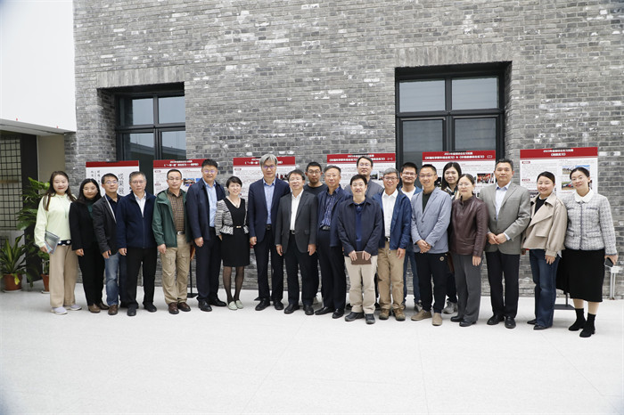 395b925eef68433d9a356424b2bcde9f.jpg 12.jpg