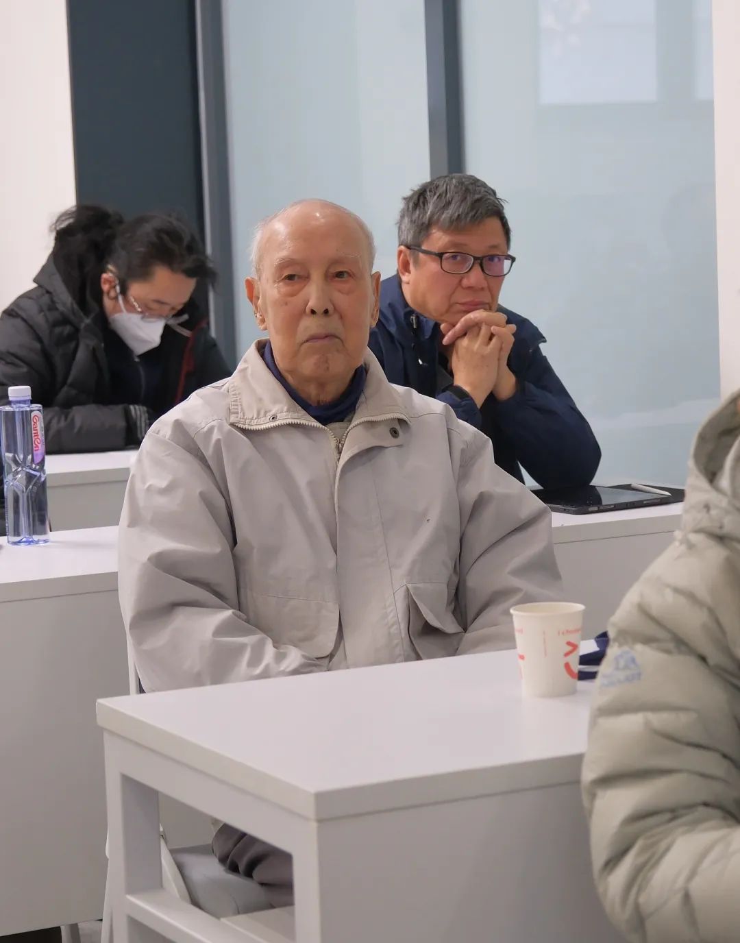 a0185e45174e438f9a09d65b44dc8a8e.jpg 8.jpg