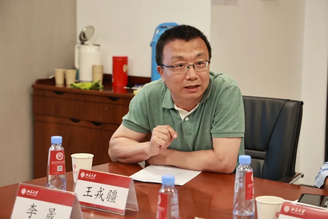 b085d60e9ec343cfbdba9403ccc16280.jpg 6.jpg